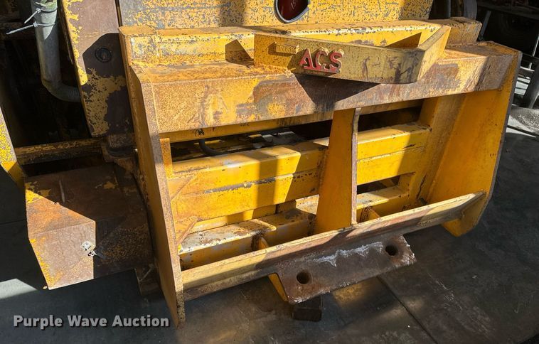 image for item DV0600 SnoGo MP3D wheel loader snow blower