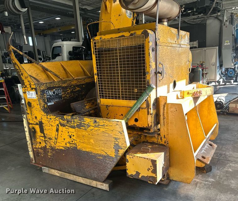 image for item DV0600 SnoGo MP3D wheel loader snow blower