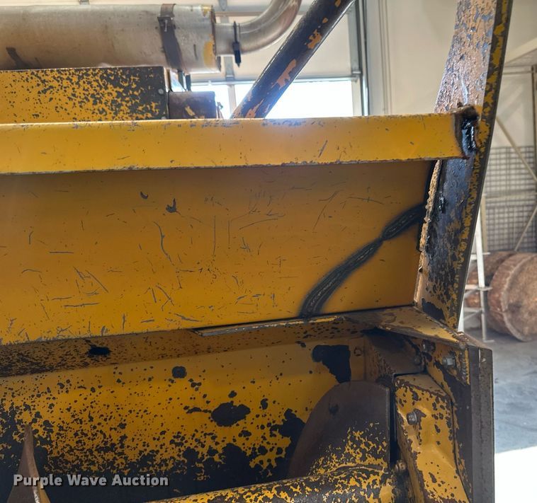 image for item DV0600 SnoGo MP3D wheel loader snow blower