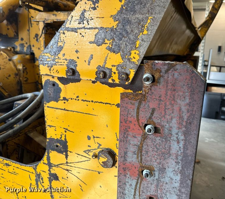 image for item DV0600 SnoGo MP3D wheel loader snow blower