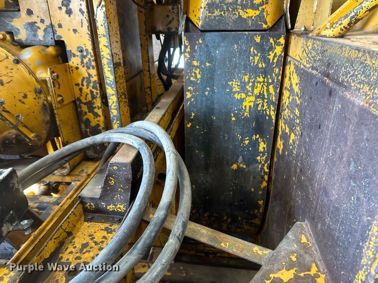 image for item DV0600 SnoGo MP3D wheel loader snow blower