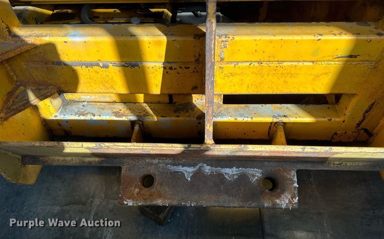 image for item DV0600 SnoGo MP3D wheel loader snow blower