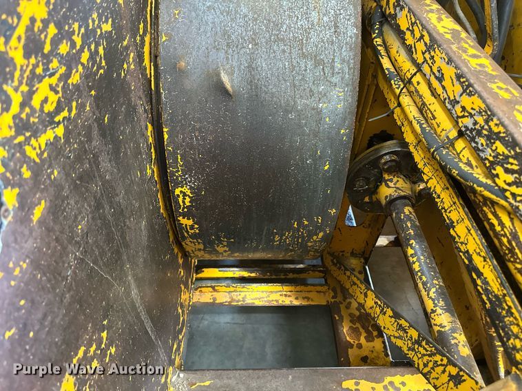 image for item DV0600 SnoGo MP3D wheel loader snow blower