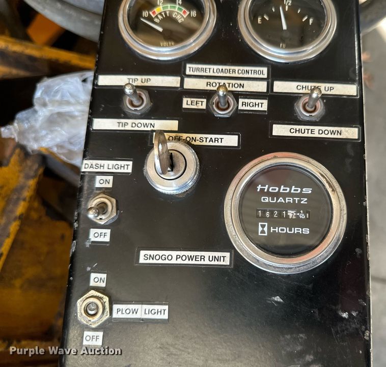 image for item DV0600 SnoGo MP3D wheel loader snow blower