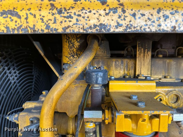 image for item DV0600 SnoGo MP3D wheel loader snow blower