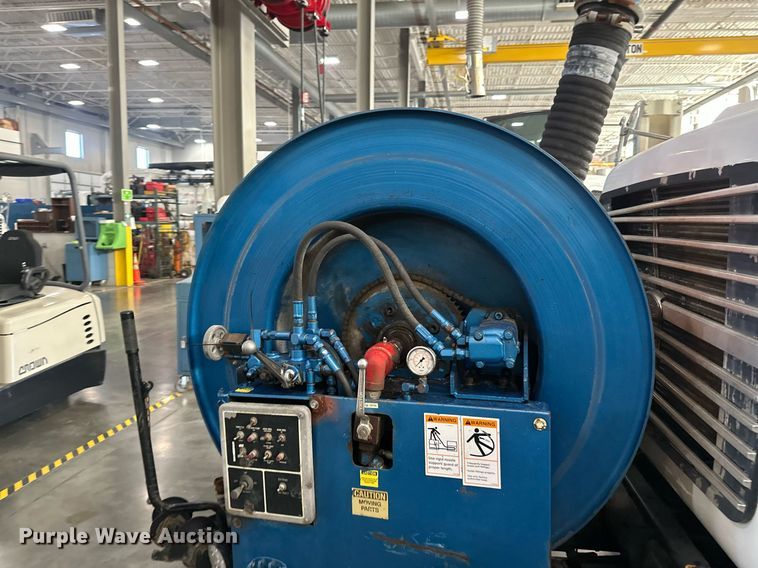 image for item DV0601 1990 Ford L8000 sewer jetter truck