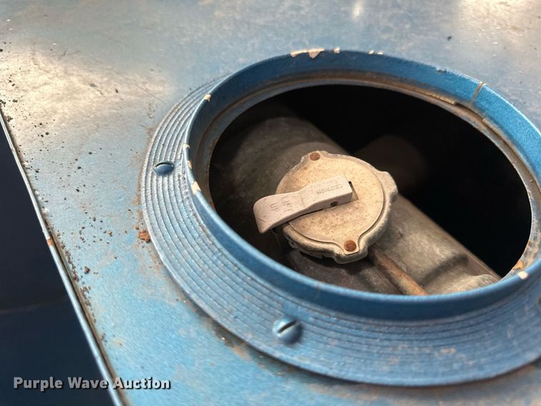 image for item DV0601 1990 Ford L8000 sewer jetter truck