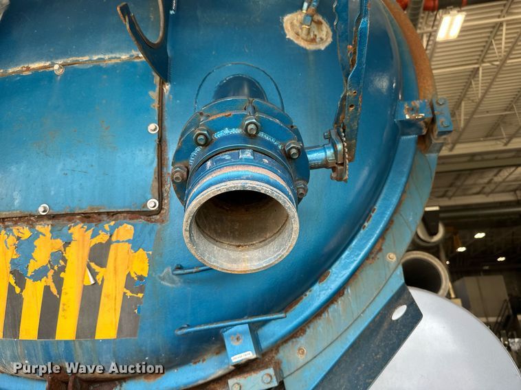 image for item DV0601 1990 Ford L8000 sewer jetter truck