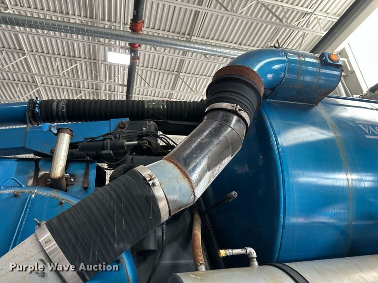 image for item DV0601 1990 Ford L8000 sewer jetter truck