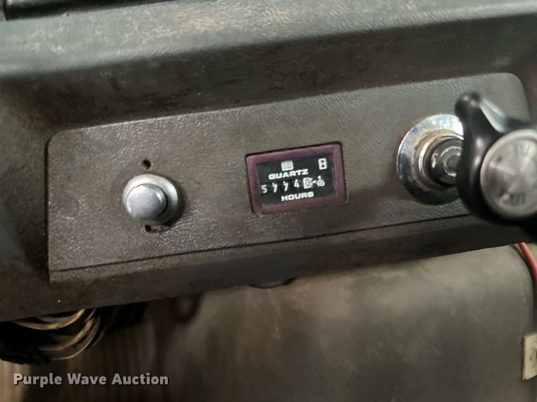 image for item DV0601 1990 Ford L8000 sewer jetter truck