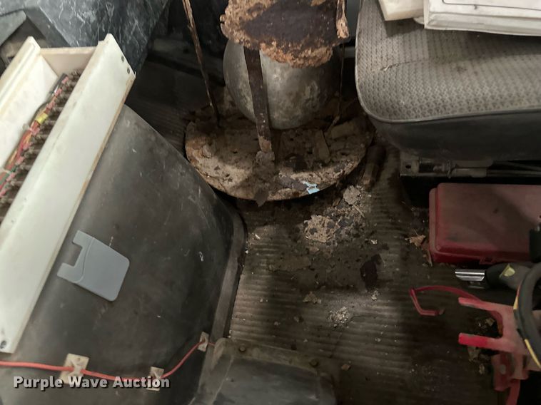 image for item DV0601 1990 Ford L8000 sewer jetter truck