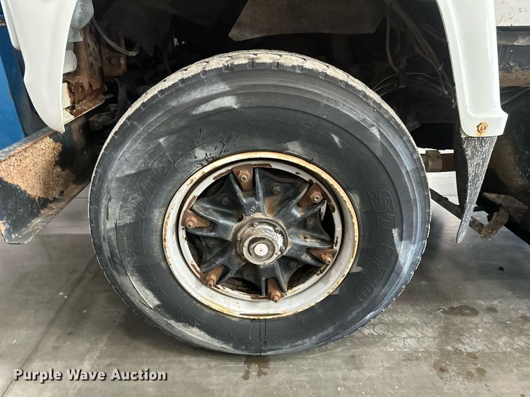 image for item DV0601 1990 Ford L8000 sewer jetter truck