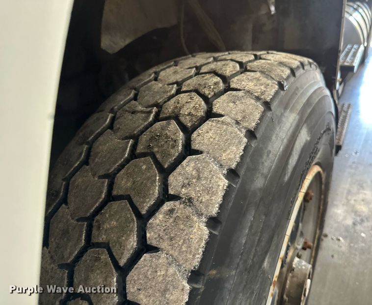 image for item DV0601 1990 Ford L8000 sewer jetter truck