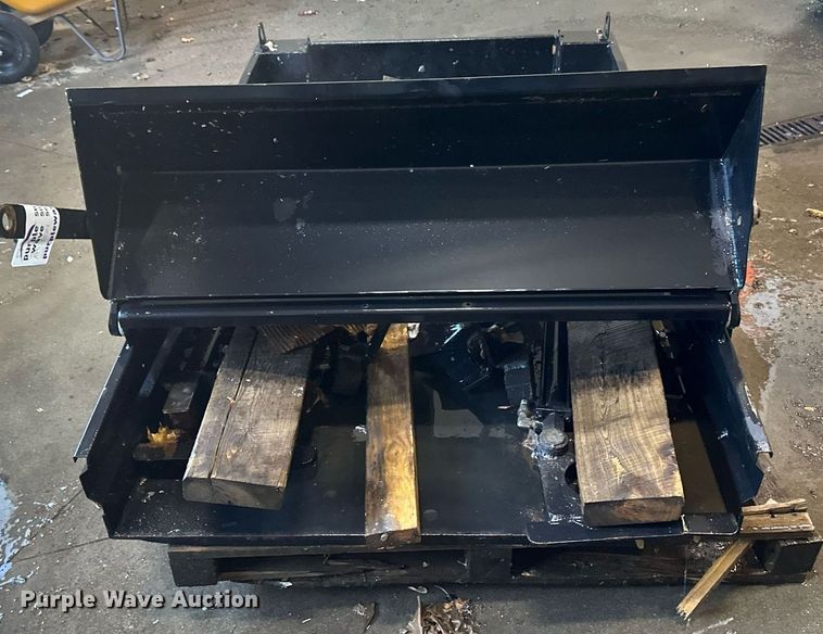 image for item DV0603 Trackless Vehicles Series 7 dump body