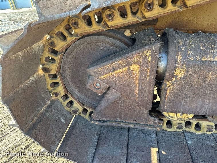 image for item DV0610 1987 Caterpillar  D6H LGP dozer