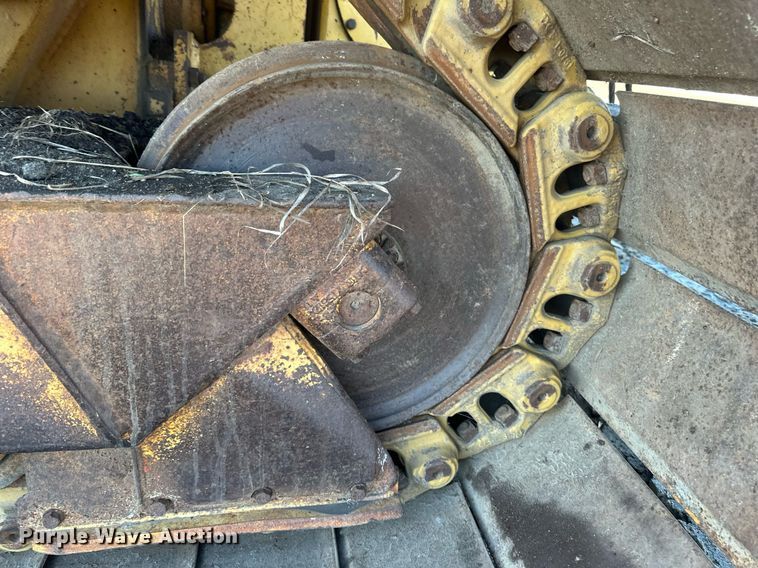 image for item DV0610 1987 Caterpillar  D6H LGP dozer