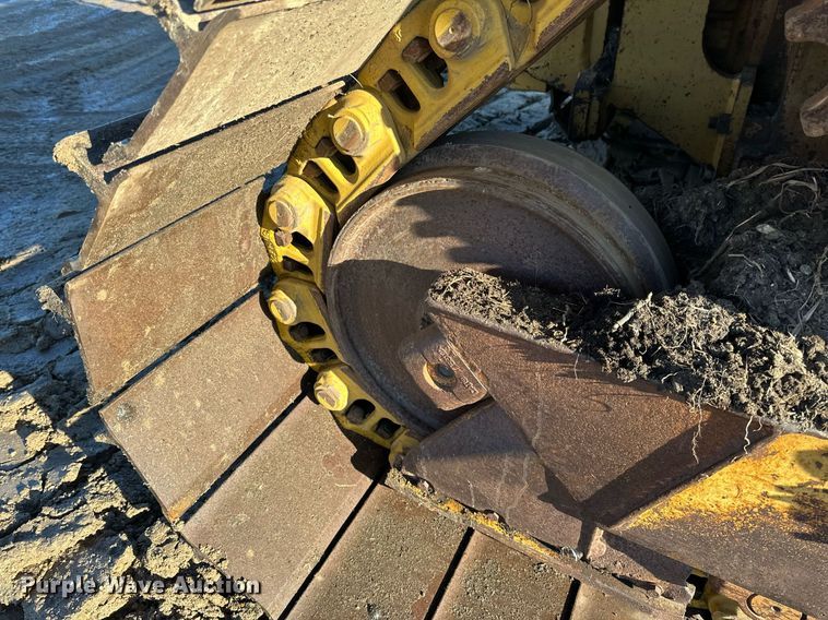 image for item DV0610 1987 Caterpillar  D6H LGP dozer