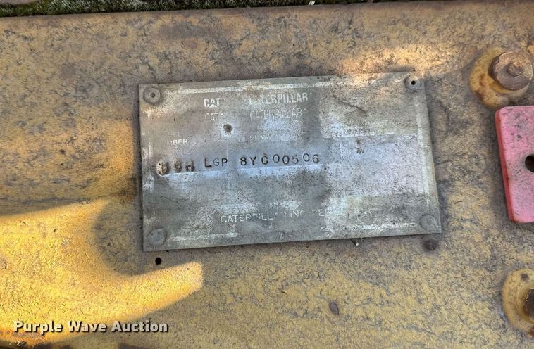 image for item DV0610 1987 Caterpillar  D6H LGP dozer