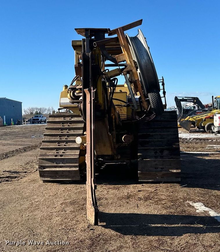 image for item DV0611 1987 Caterpillar  D6H LGP cable plow