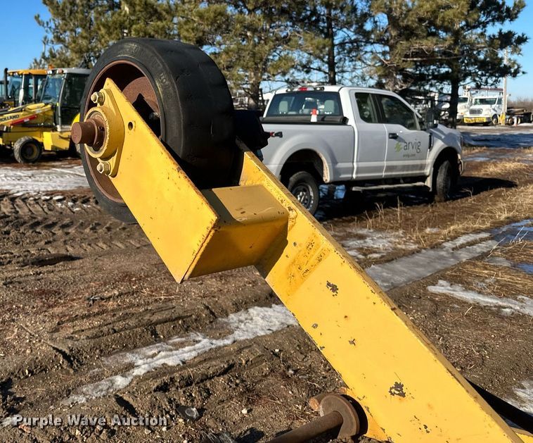 image for item DV0611 1987 Caterpillar  D6H LGP cable plow