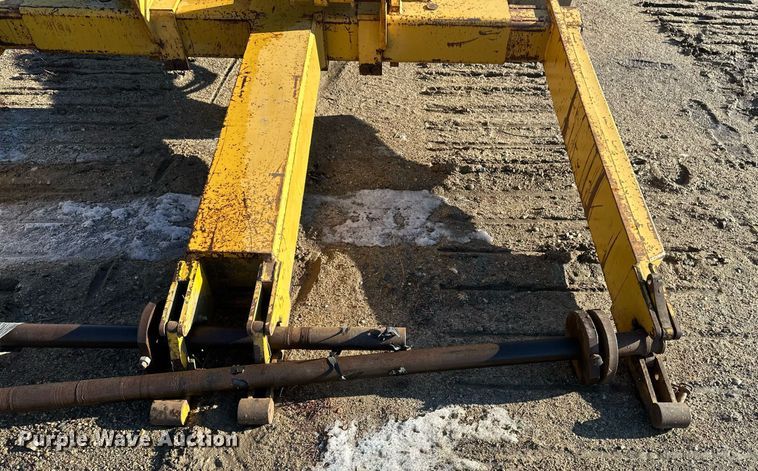 image for item DV0611 1987 Caterpillar  D6H LGP cable plow