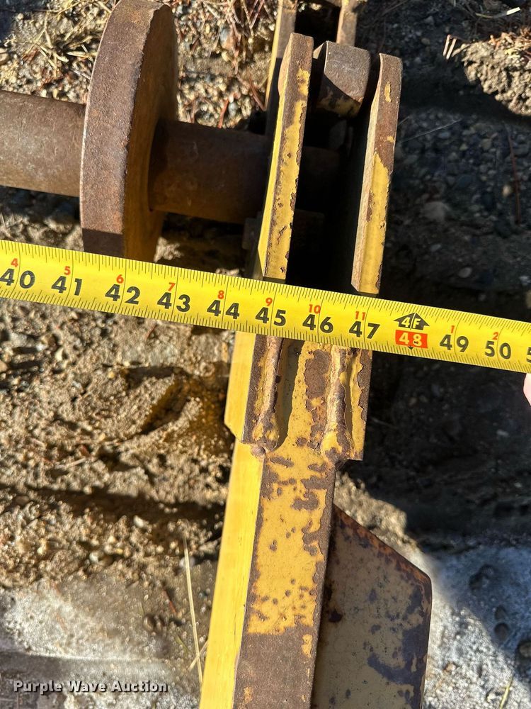 image for item DV0611 1987 Caterpillar  D6H LGP cable plow