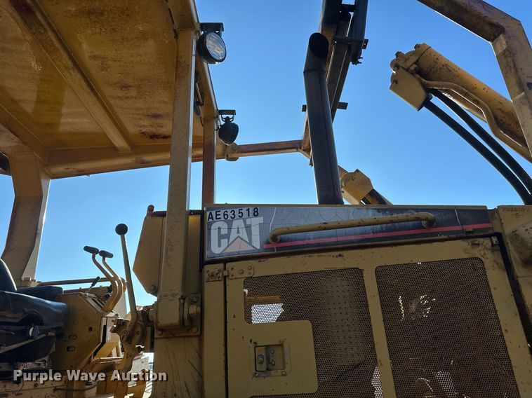 image for item DV0611 1987 Caterpillar  D6H LGP cable plow