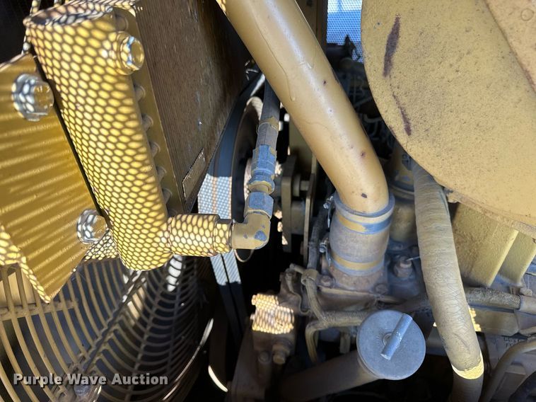 image for item DV0611 1987 Caterpillar  D6H LGP cable plow