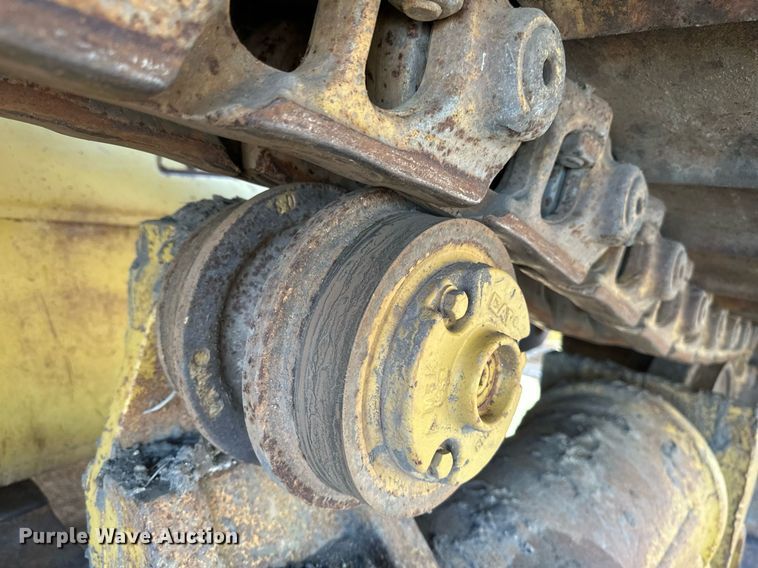 image for item DV0611 1987 Caterpillar  D6H LGP cable plow