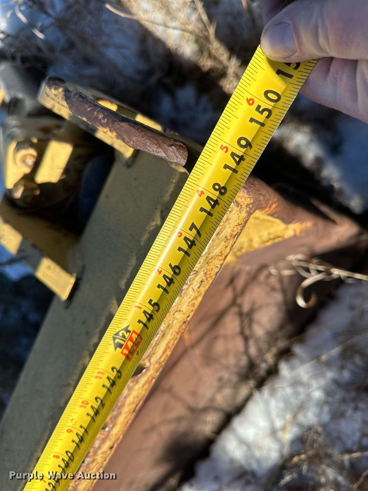 image for item DV0611 1987 Caterpillar  D6H LGP cable plow