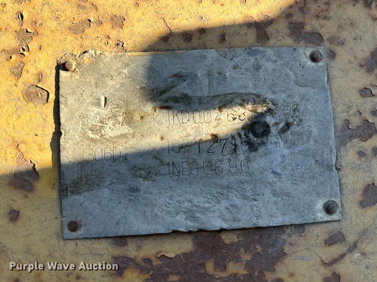 image for item DV0611 1987 Caterpillar  D6H LGP cable plow