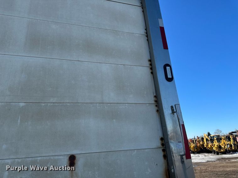 image for item DV0614 2000 Freightliner  FLD120 box truck