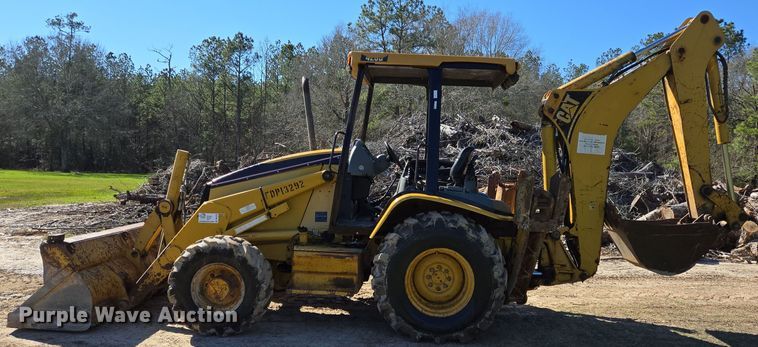 image for item DV1275 2003 Caterpillar 420D backhoe
