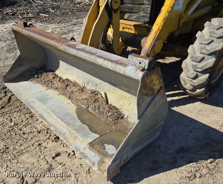 image for item DV1275 2003 Caterpillar 420D backhoe