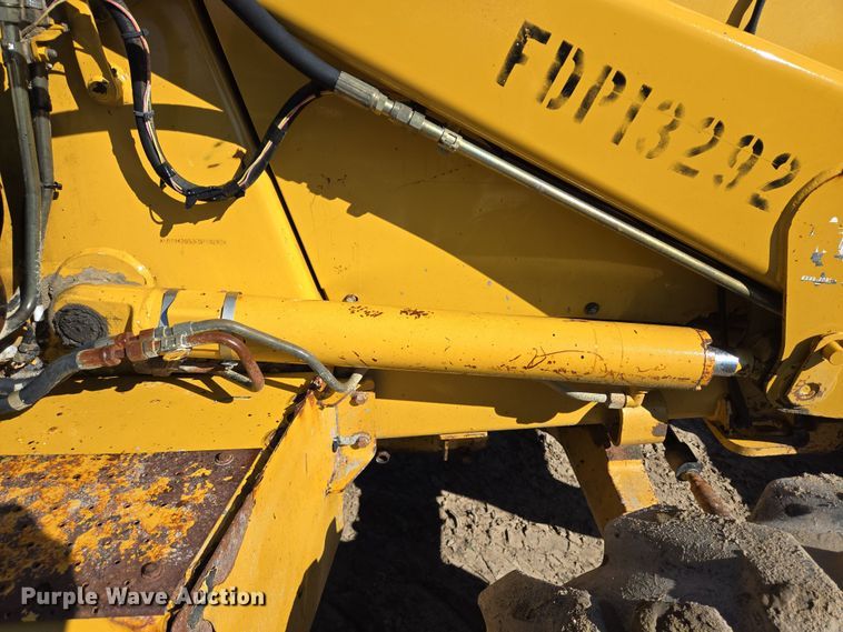 image for item DV1275 2003 Caterpillar 420D backhoe