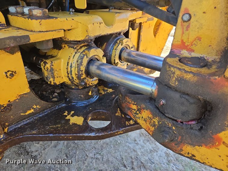 image for item DV1275 2003 Caterpillar 420D backhoe