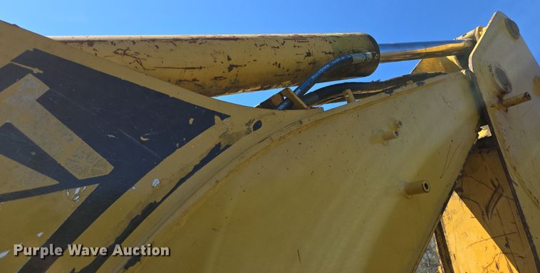 image for item DV1275 2003 Caterpillar 420D backhoe