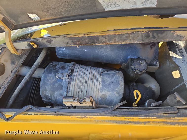 image for item DV1275 2003 Caterpillar 420D backhoe