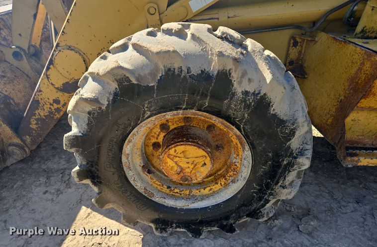 image for item DV1275 2003 Caterpillar 420D backhoe