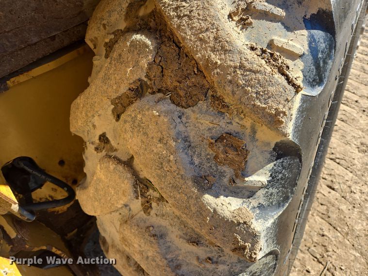 image for item DV1275 2003 Caterpillar 420D backhoe