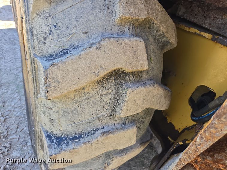 image for item DV1275 2003 Caterpillar 420D backhoe