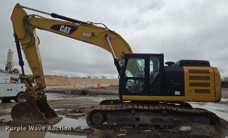 image for item DV1280 2016 Caterpillar 330F L excavator