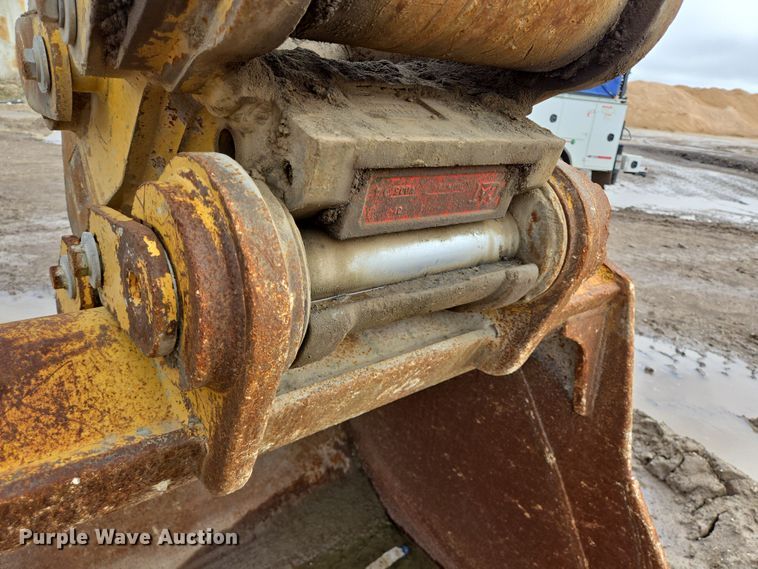 image for item DV1280 2016 Caterpillar 330F L excavator