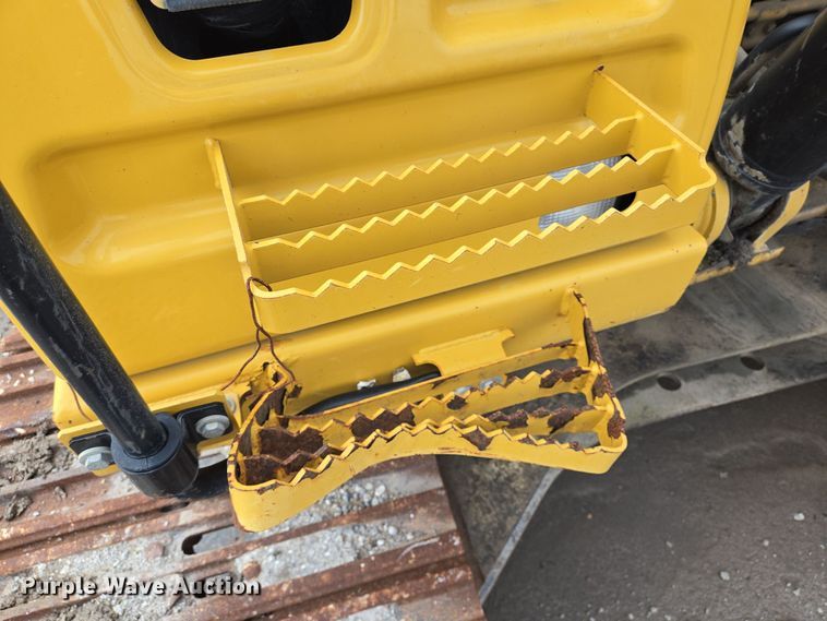 image for item DV1280 2016 Caterpillar 330F L excavator