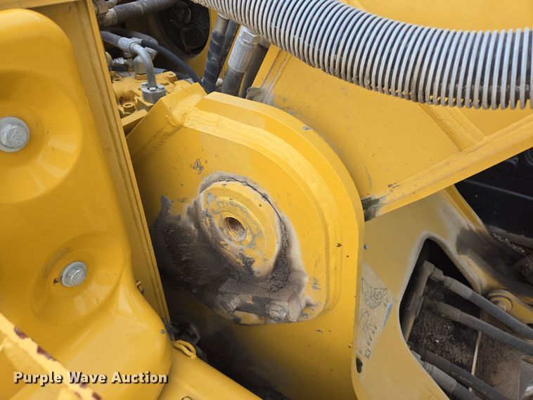 image for item DV1280 2016 Caterpillar 330F L excavator