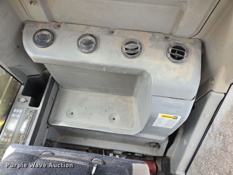 image for item DV1280 2016 Caterpillar 330F L excavator