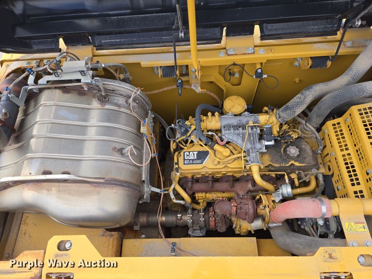 image for item DV1280 2016 Caterpillar 330F L excavator