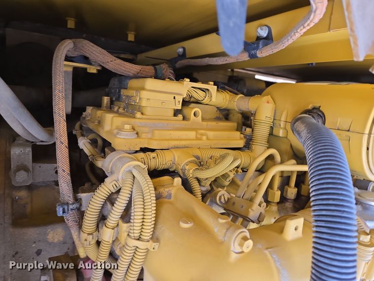 image for item DV1280 2016 Caterpillar 330F L excavator