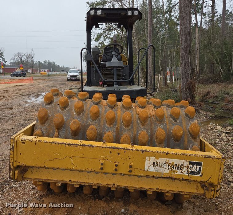 image for item DV1286 2016 Caterpillar CP56B single drum vibratory roller