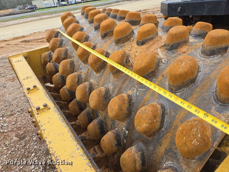 image for item DV1286 2016 Caterpillar CP56B single drum vibratory roller